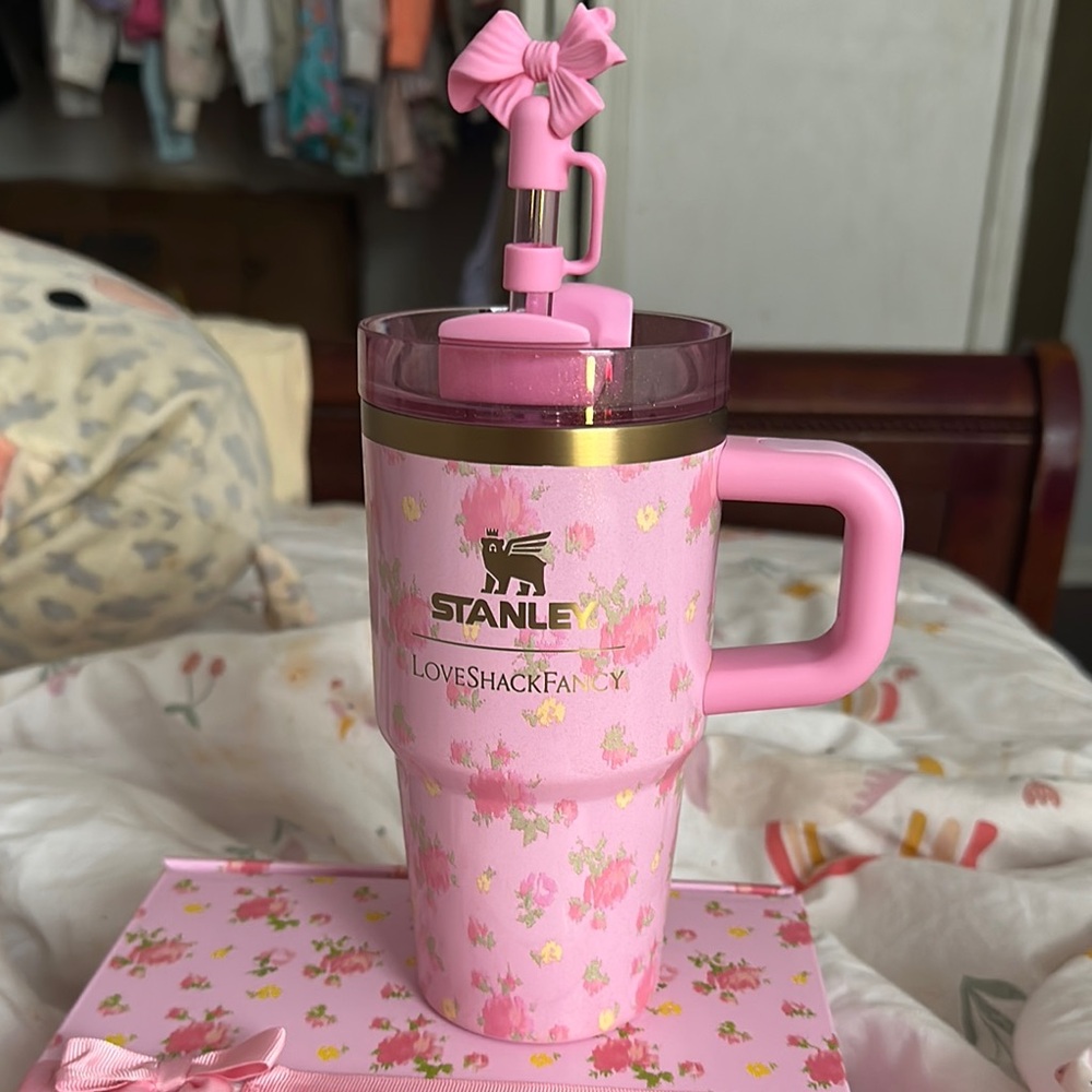 LoveShackFancy x Stanley Pink Floral 20 ounce cup